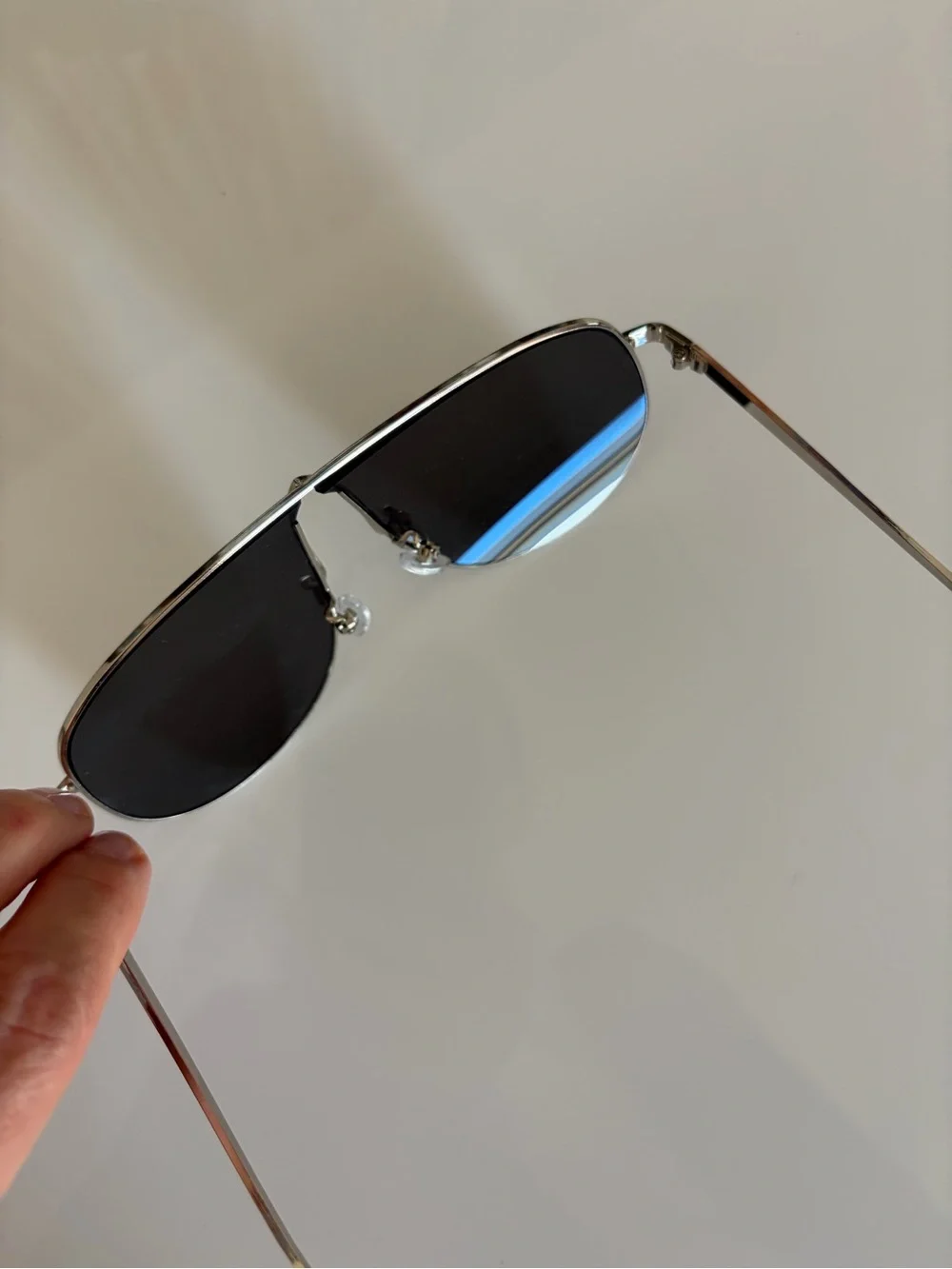 MIU MIU STYLE Silver Frame Aviator Sunglasses with Dark Gray Lenses drops